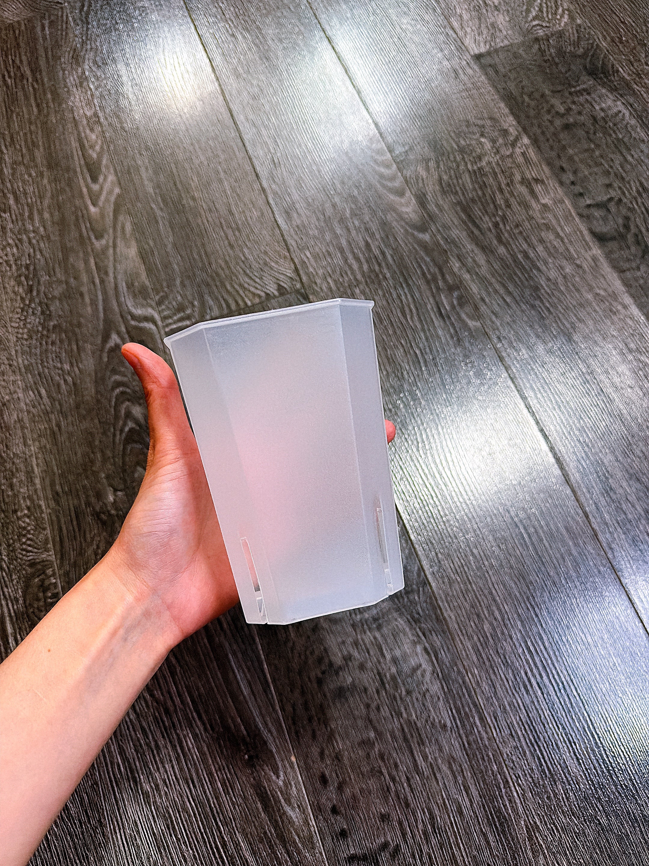Tall Transparent Square Pot（M）